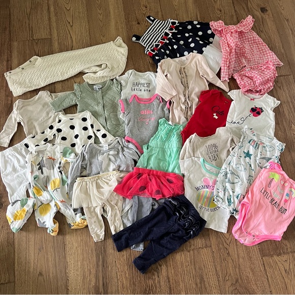 Baby Girl Bundle Lot of Clothes 0-12 months - Picture 2 of 8